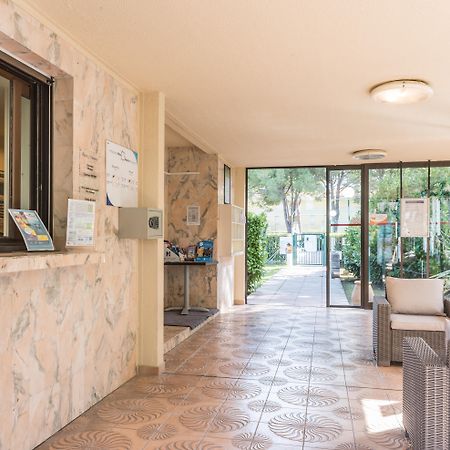 מאנדליה-לה-נאפול Residence Pierre & Vacances Les Jardins Ombrages מראה חיצוני תמונה