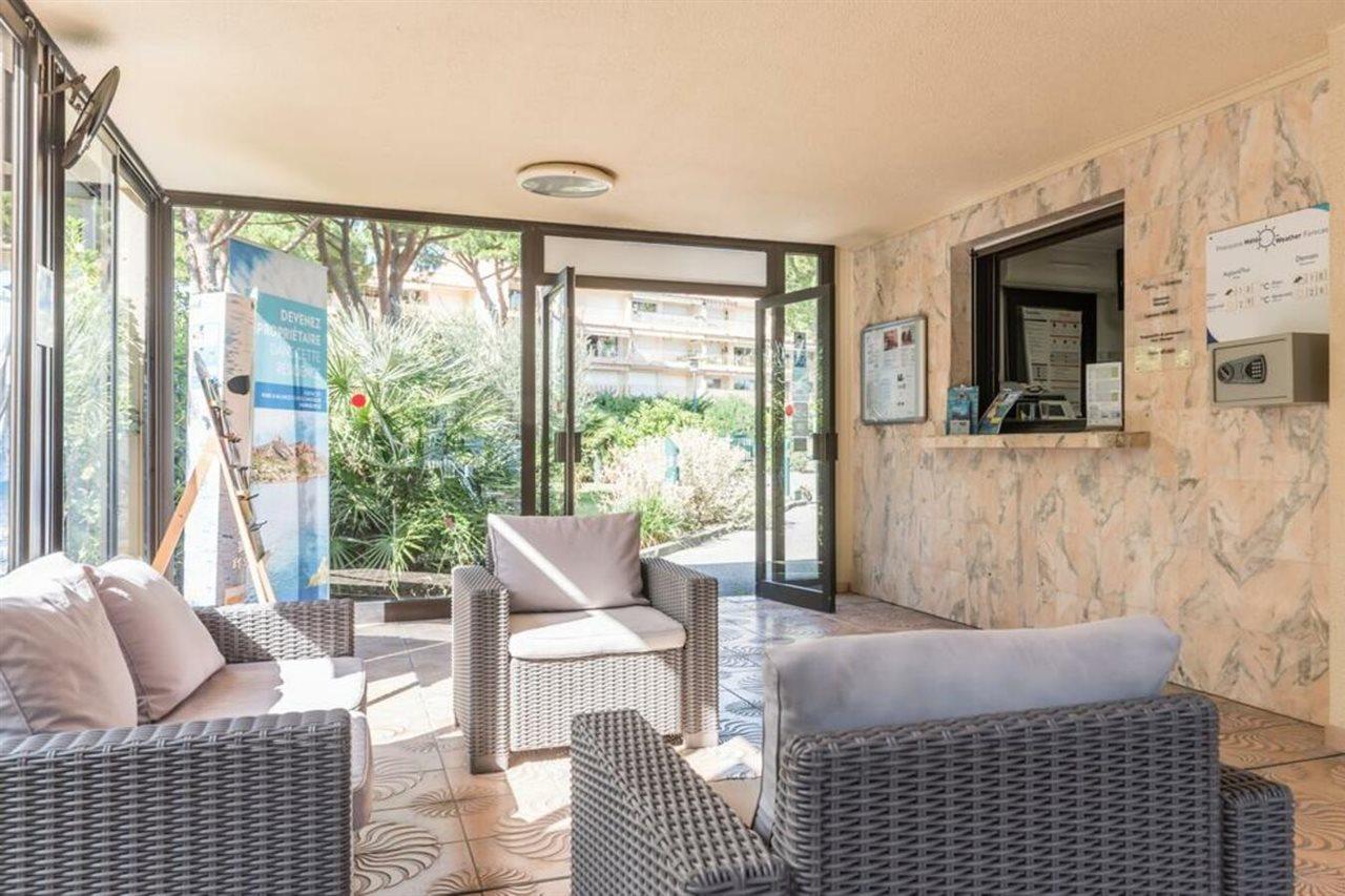 מאנדליה-לה-נאפול Residence Pierre & Vacances Les Jardins Ombrages מראה חיצוני תמונה