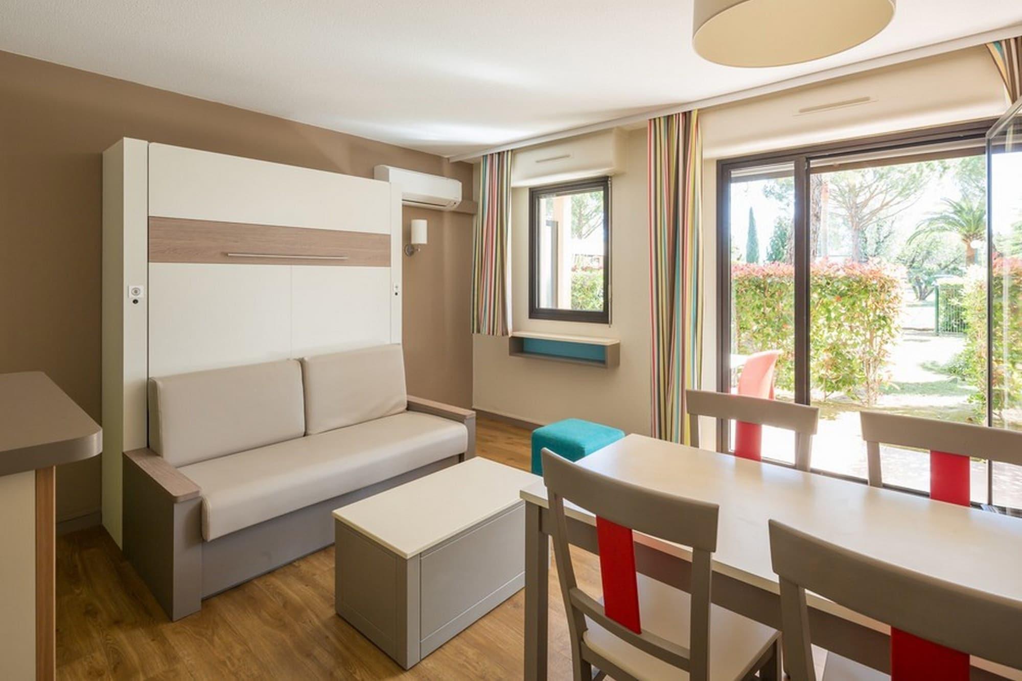 מאנדליה-לה-נאפול Residence Pierre & Vacances Les Jardins Ombrages מראה חיצוני תמונה