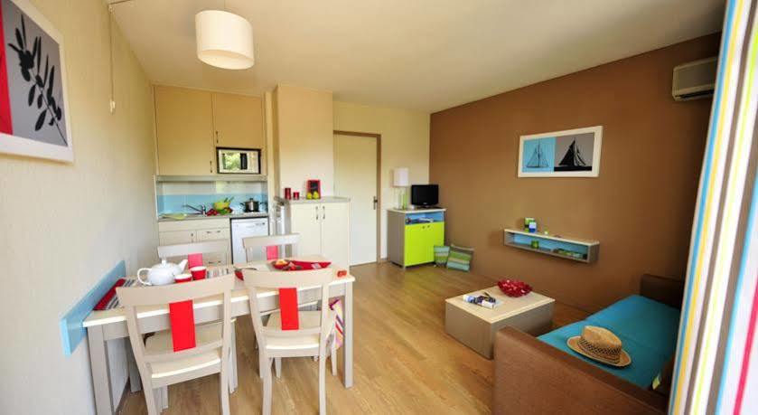 מאנדליה-לה-נאפול Residence Pierre & Vacances Les Jardins Ombrages מראה חיצוני תמונה